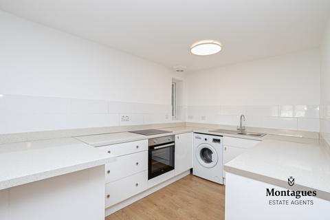 1 bedroom flat for sale - Centre Drive, Epping, CM16