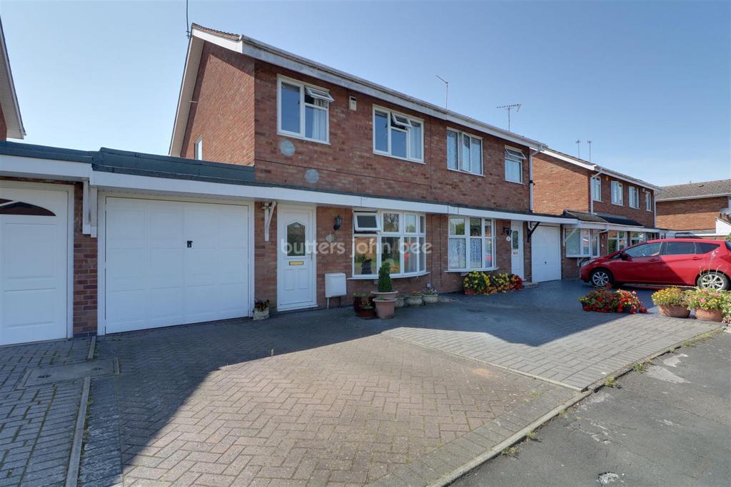 Norman Road, Penkridge 2 bed semidetached house £210,000
