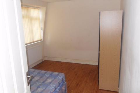 2 bedroom flat to rent, Northolt Road, South Harrow, Middlesex, HA2 8HA