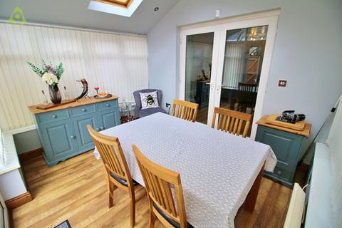 35 Anderby Walk, Westhoughton, Bolton, BL5 3BW