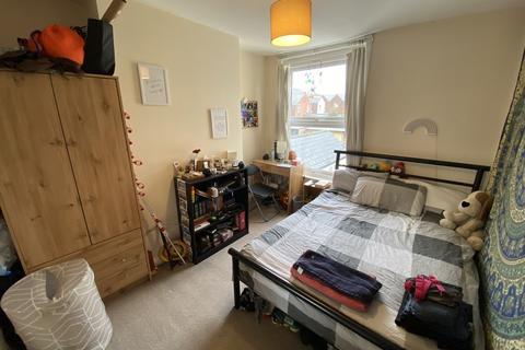 4 bedroom terraced house to rent - North Walls, Winchester
