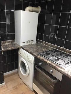 3 bedroom flat to rent, Mackintosh Place, Cardiff