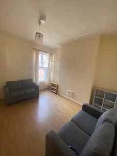 3 bedroom terraced house to rent - Cawdor Road, Fallowfield