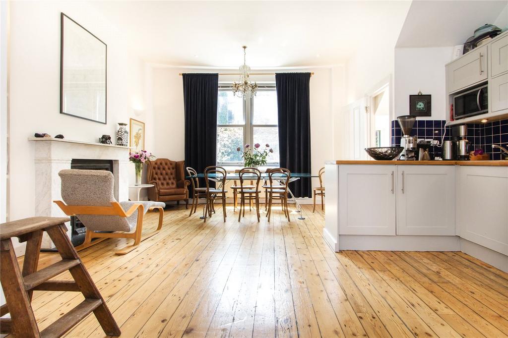 Reception/Kitchen