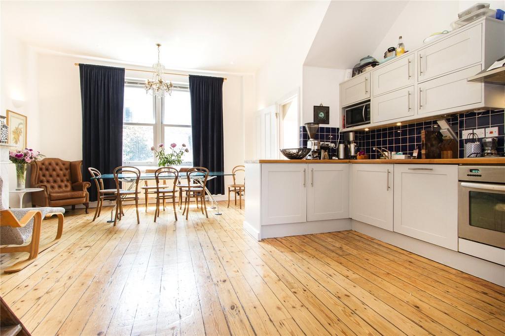 Reception/Kitchen