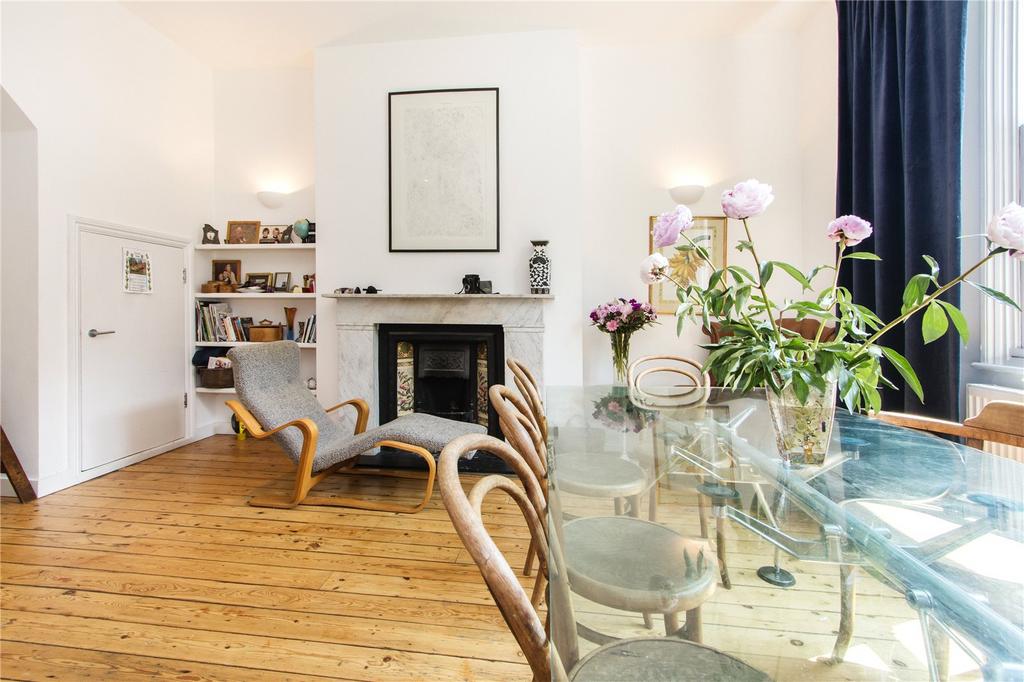 Reception/Kitchen