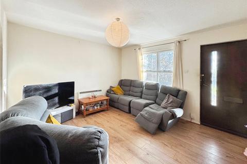 undefined, Nutmeg Close, Reading RG6
