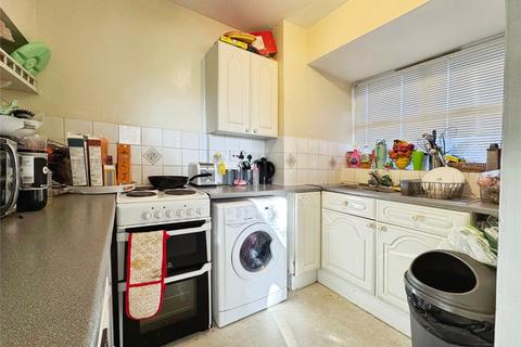 undefined, Nutmeg Close, Reading RG6