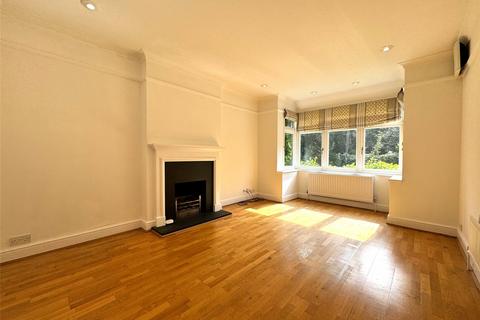 4 bedroom detached house to rent, Smoke Lane, Reigate, Surrey, RH2