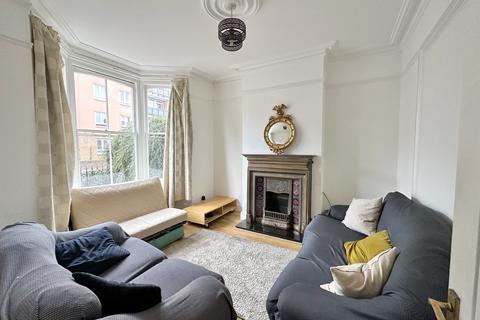 4 bedroom terraced house to rent, Edric Road,  London , SE14