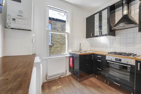 3 bedroom flat to rent, Trinity Rise, Tulse Hill