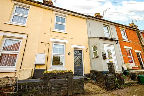 3 bedroom terraced house to rent, King Stephen Road, Colchester, Essex, CO1