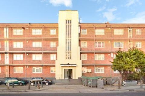 2 bedroom flat for sale - Wendover Court, Acton W3 0TG