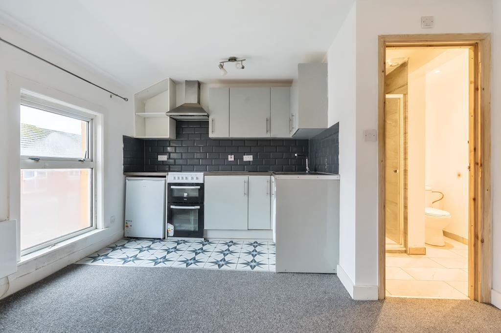 Kitchen/Dining Area