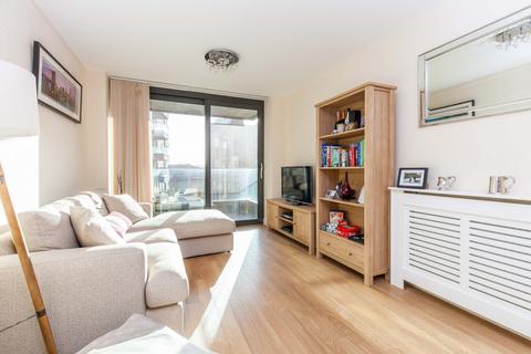 1 bedroom flat to rent, Connaught Heights, E16