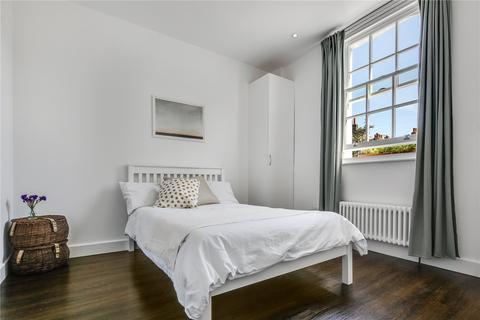 4 bedroom end of terrace house for sale, Barnes Street, Limehouse, London, E14