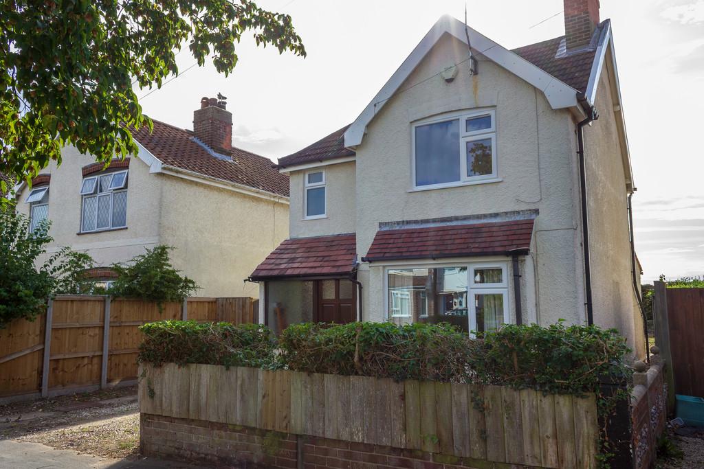 Borrow Road, Norwich 3 bed detached house £995 pcm (£230 pw)