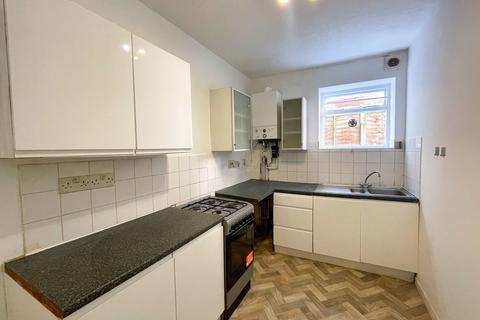 1 bedroom apartment to rent, Warrior Square, Essex SS1