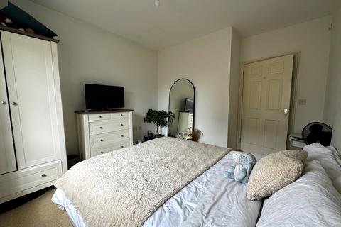 2 bedroom terraced bungalow to rent, Rye Hill, Sudbury