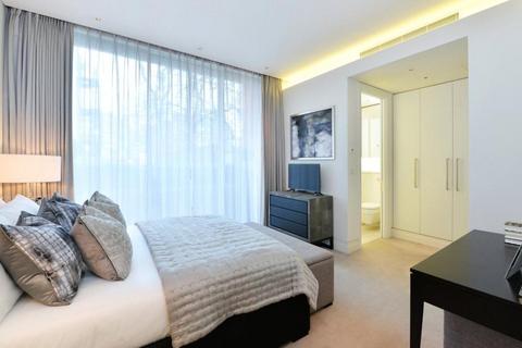 2 bedroom apartment to rent, Green Street, Mayfair