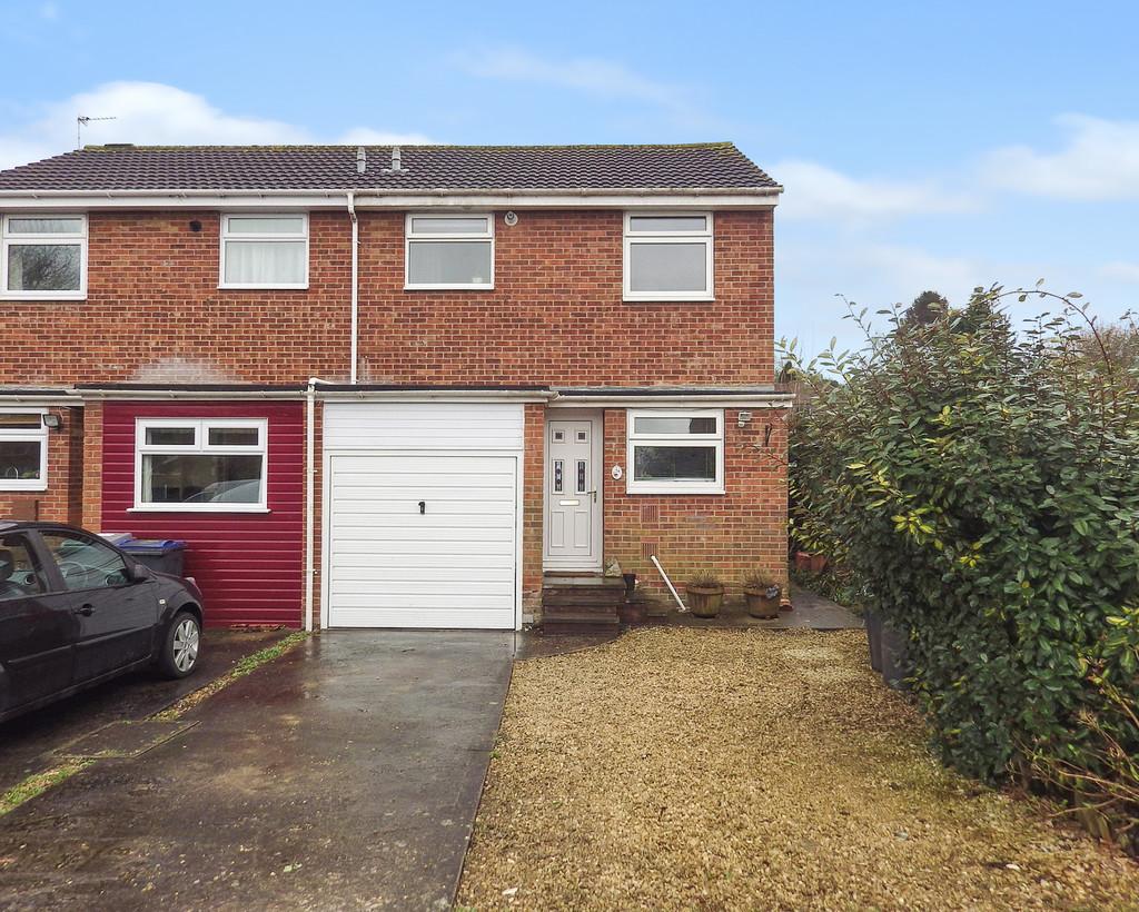 Clay Close, Dilton Marsh 2 bed semidetached house to rent £900 pcm