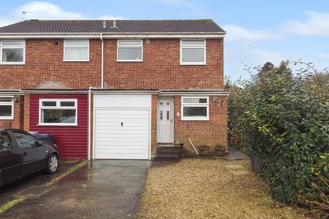 2 bedroom semi-detached house to rent, Clay Close, Dilton Marsh