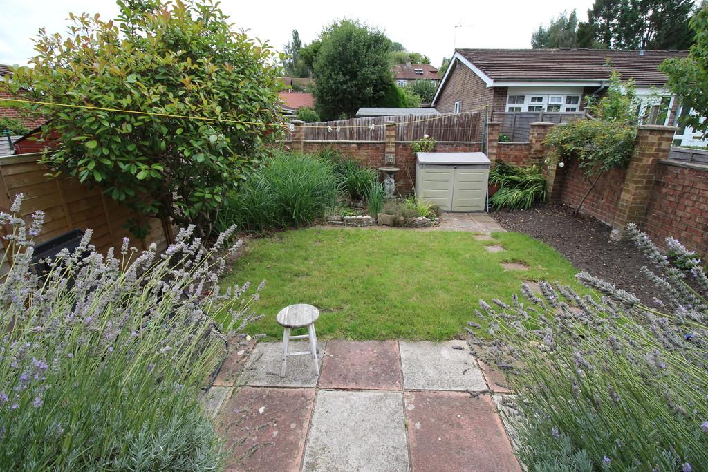 Clay Close, Dilton Marsh 2 bed semidetached house to rent £900 pcm