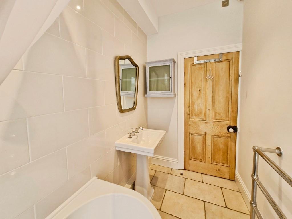 397d182e-20240812 155744