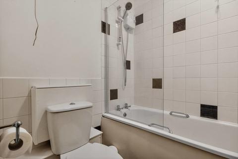 1 bedroom apartment to rent, Blackwood Road, Pontllanfraith