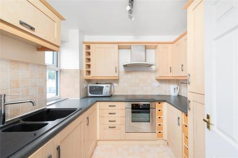 2 bedroom apartment to rent, Windsock Close, London SE16