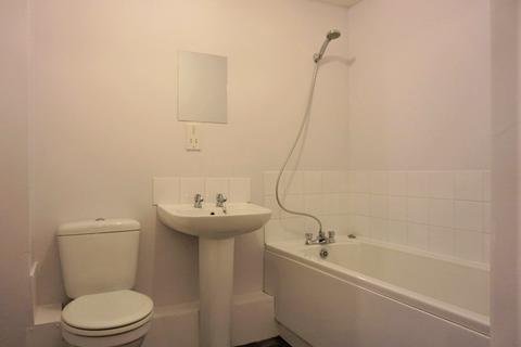 2 bedroom apartment to rent - Apt 41, 334 Cottingham Road, Hull HU6