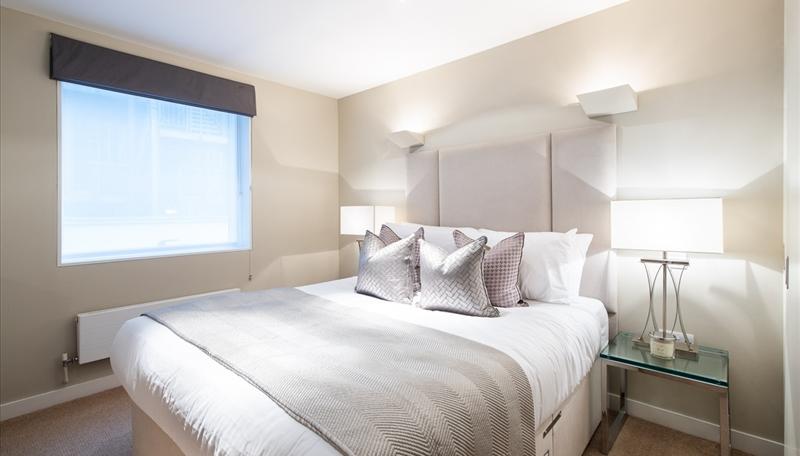 Apartment in South Kensington - View 4