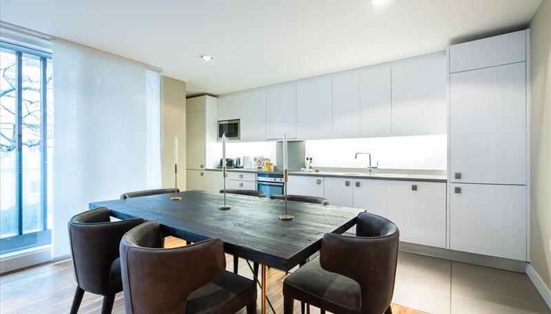 Apartment in South Kensington - View 5