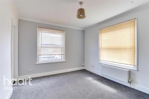 3 bedroom maisonette to rent - Kings Road, Caversham, RG4 8DS