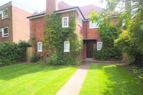 3 bedroom detached house to rent, Barton Road, Cambridge, Cambridgeshire
