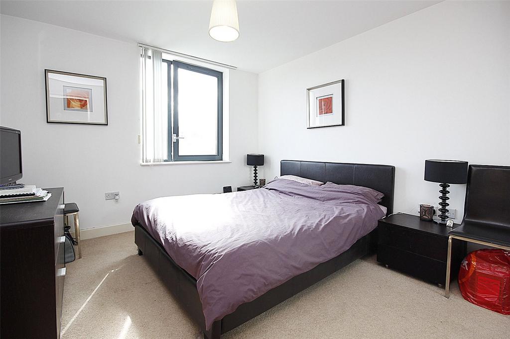 Apartment in London, Canada Water, Rotherhithe - View 3