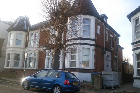 undefined, Denzil Ave