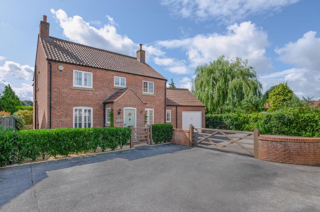 Skelton Road, Langthorpe, Boroughbridge 4 bed detached house £550,000