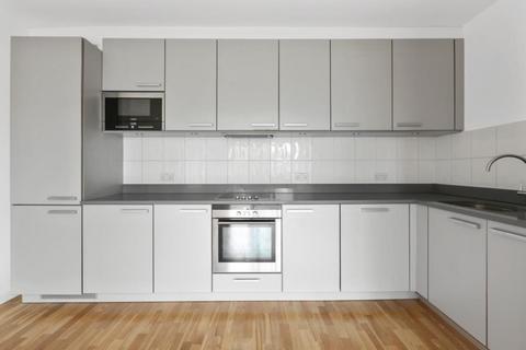 3 bedroom flat to rent, Fortune Green Road, West Hampstead, NW6