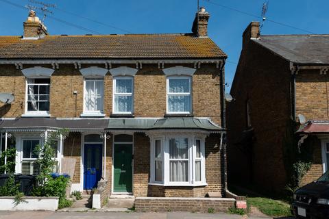 Whitstable - 1 bedroom flat for sale