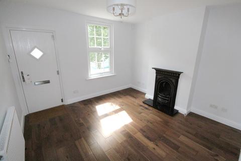 3 bedroom terraced house to rent, Lewes Road, Bromley, BR1