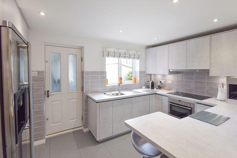 Upton Grange, Widnes 4 bed detached house £300,000