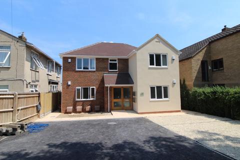 undefined, Upper Road Flat B, Kennington, Oxford