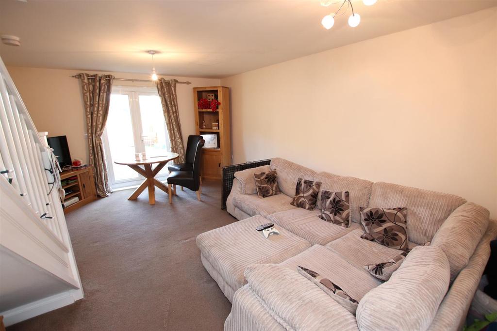 Myers Close, Idle, Bradford 2 bed townhouse £97,388
