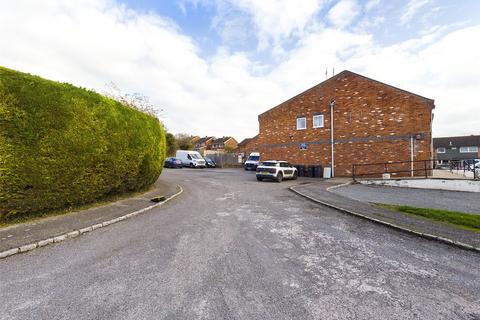 undefined, Middle Way, Chinnor OX39