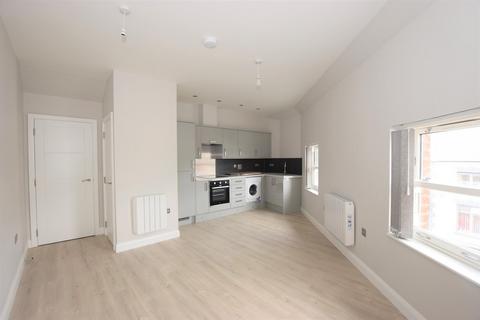 2 bedroom apartment to rent, Castle Inn Court, Castle Street