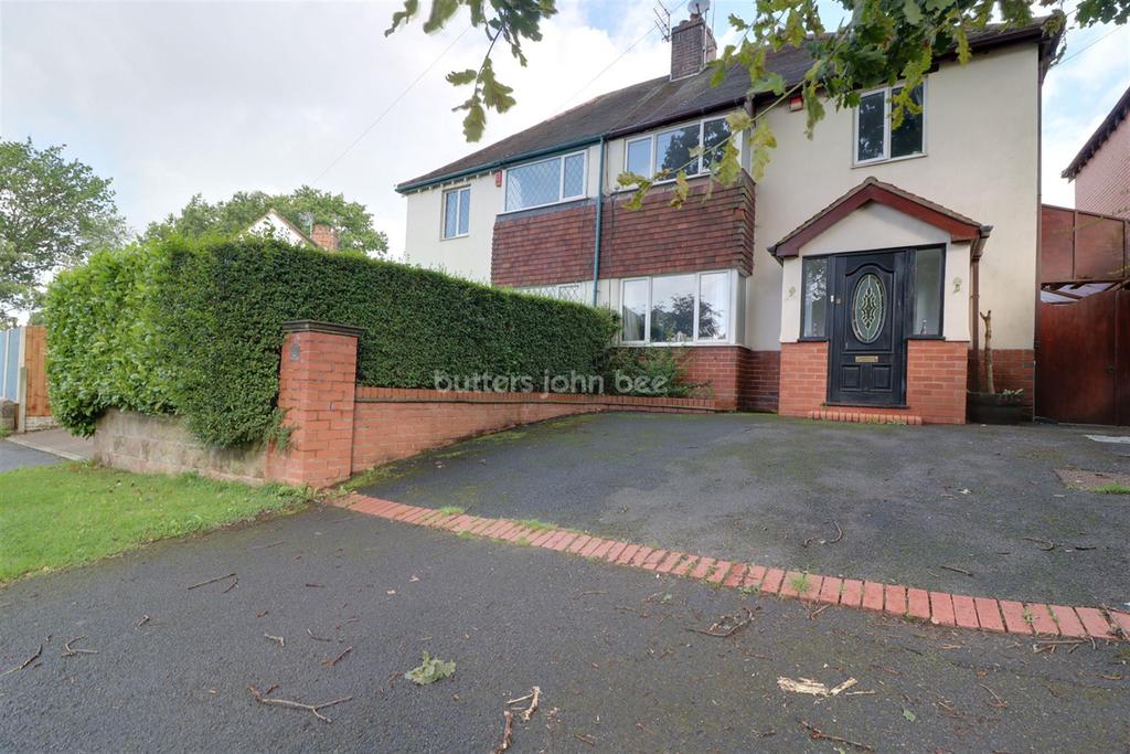 Chester Crescent, Westlands, ST5 3RW 3 bed semidetached house £235,000