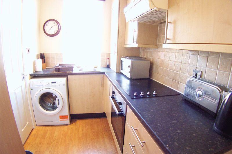 House in Leeds - View 2