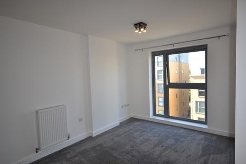 2 bedroom apartment to rent, Monument Court , Woolners Way