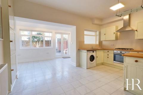 3 bedroom terraced house to rent, Toronto Road, Exeter